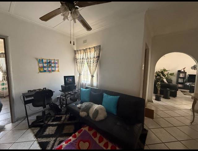 3 BEDROOM HOUSE FOR SALE IN VANDERBIJLPARK CW 6